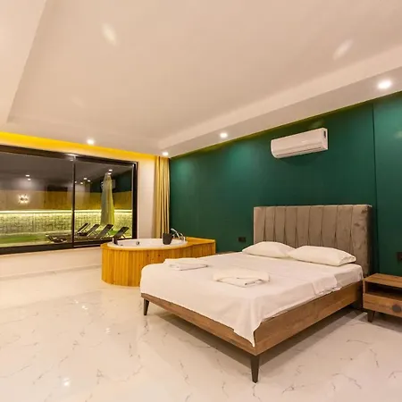 Villa Luxurious Villa With Private Pool And Jacuzzi In Kas, Antalya Sarıbelen