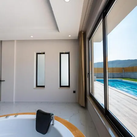 Villa Luxurious Villa With Private Pool And Jacuzzi In Kas, Antalya Sarıbelen