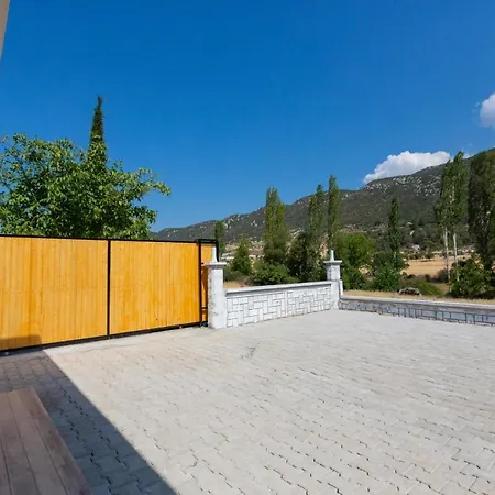 Villa Luxurious Villa With Private Pool And Jacuzzi In Kas, Antalya *