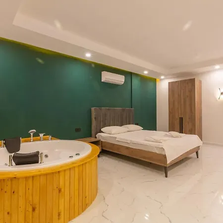 Villa Luxurious Villa With Private Pool And Jacuzzi In Kas, Antalya
