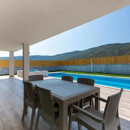 Luxurious Villa With Private Pool And Jacuzzi In Kas, Antalya Villa *